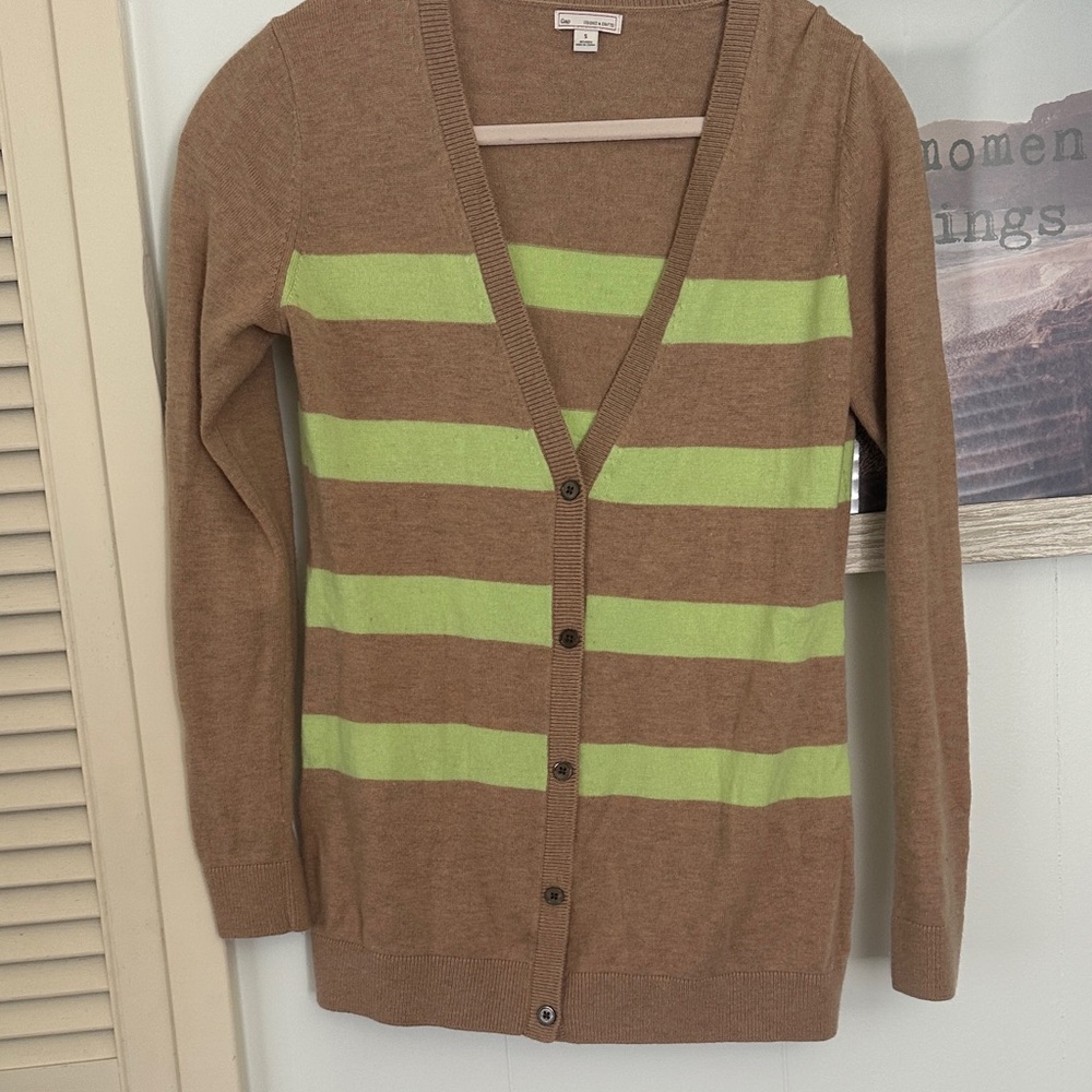 Size Small Gap Brown and Green Striped Sweater